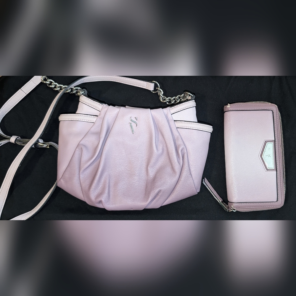 Vera Wang Light Pink Pleated Shoulder Bag with Chain Strap